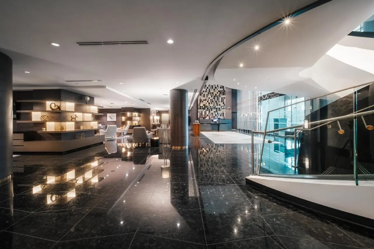 Paradox Hotel Vancouver Canada