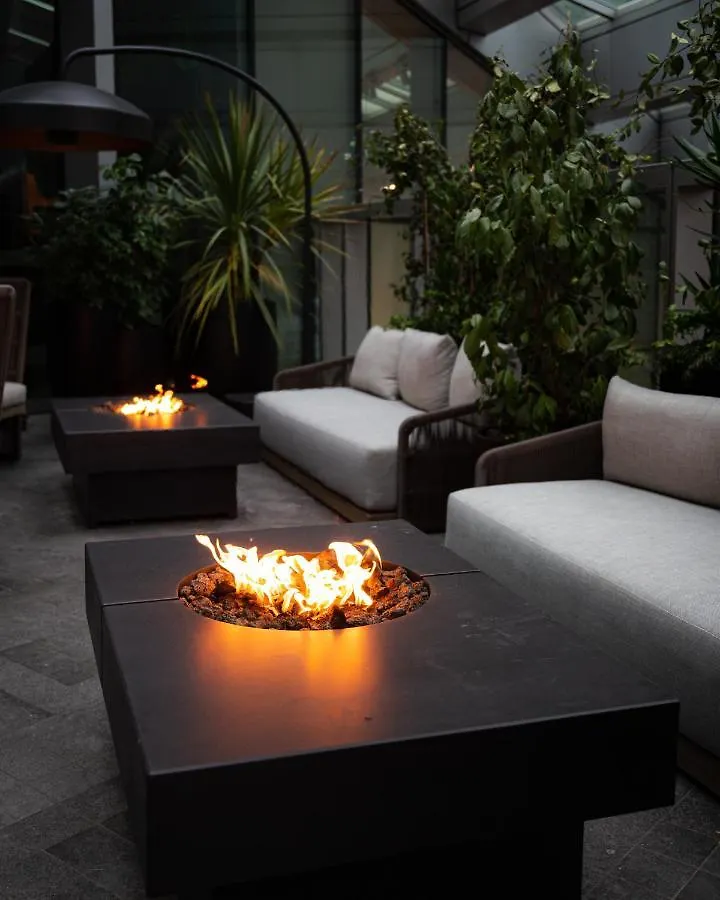 Paradox Hotel Vancouver Canada