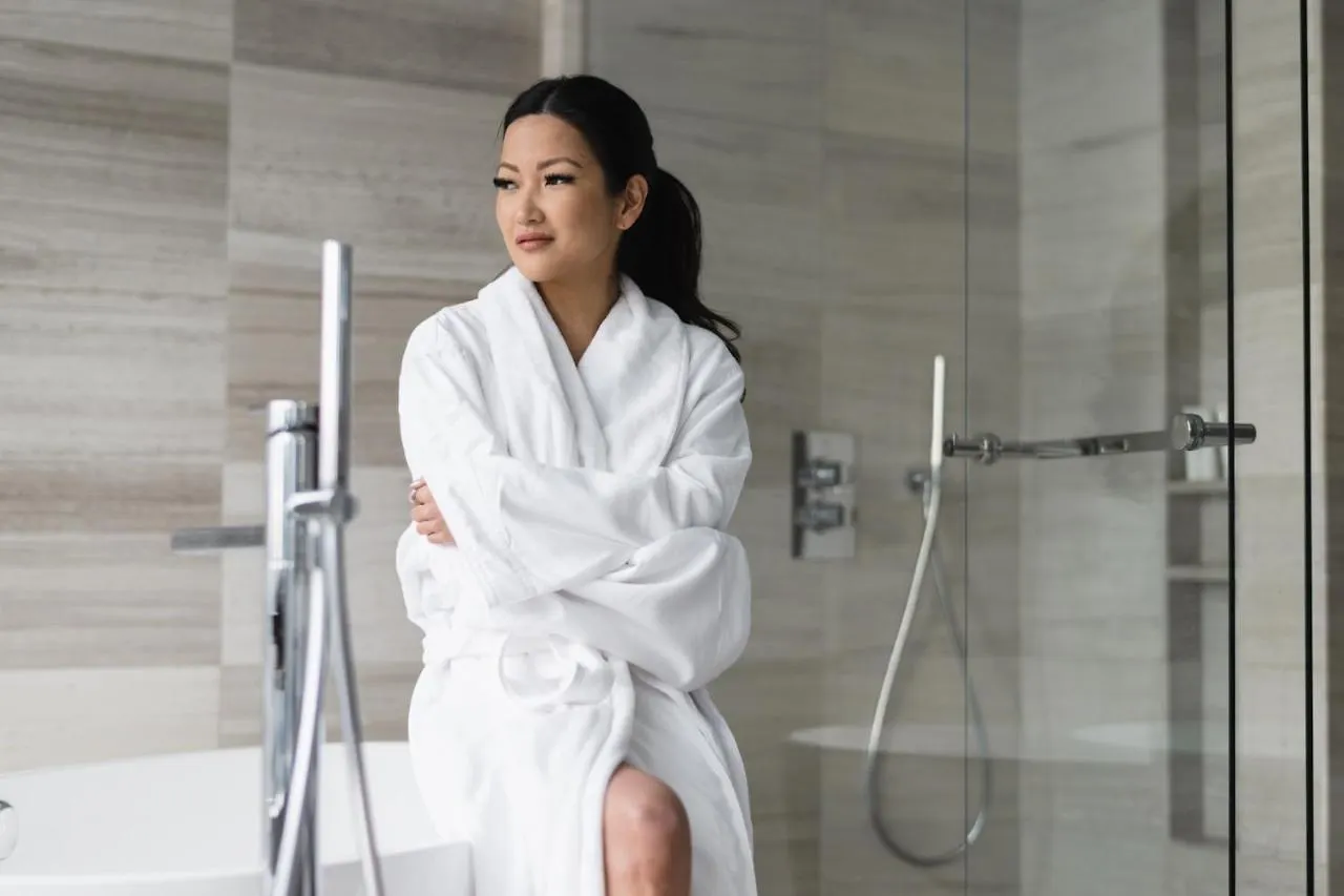 Paradox Hotel Vancouver