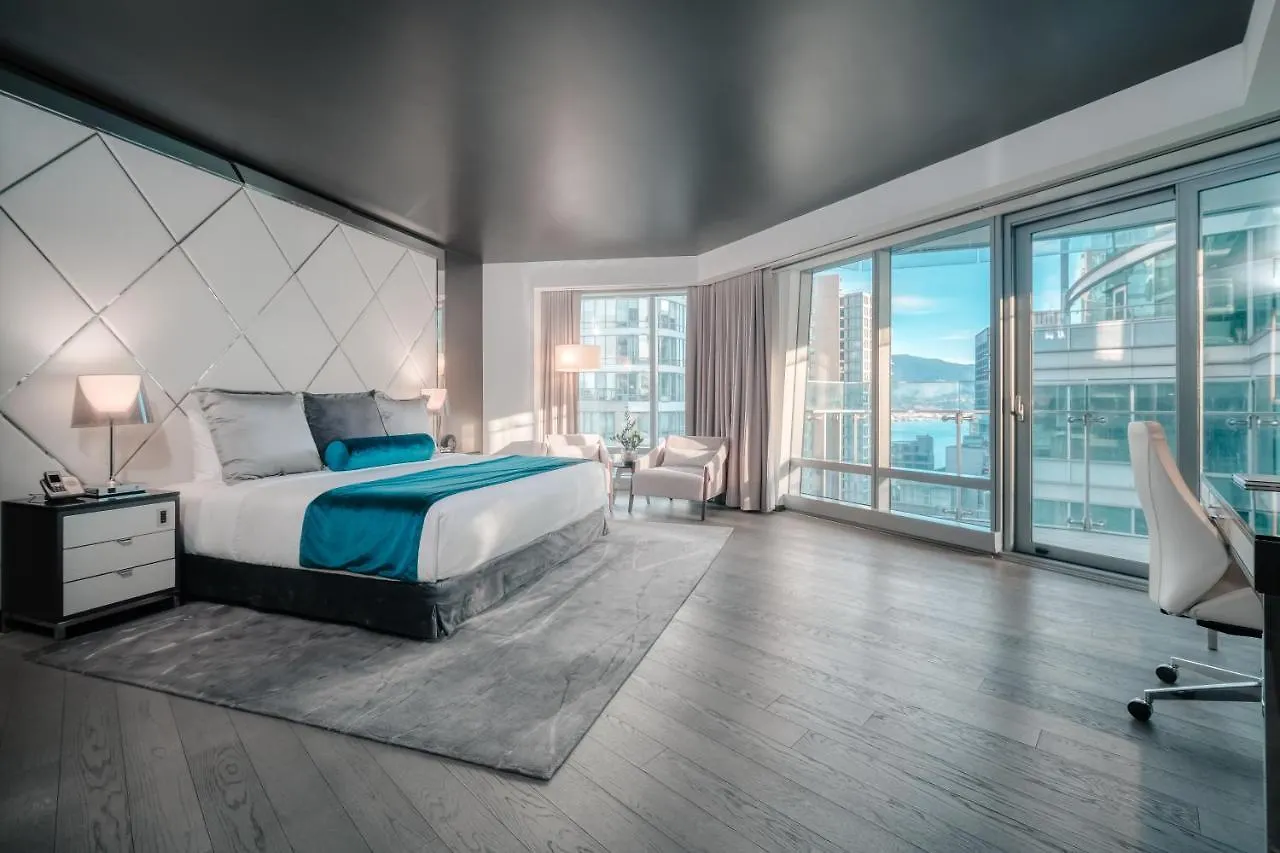 Paradox Vancouver Hotel