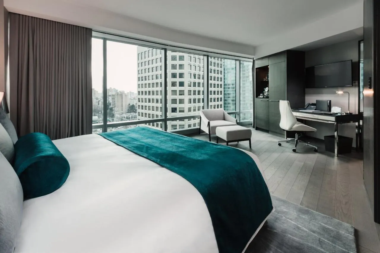 Paradox Vancouver Hotel
